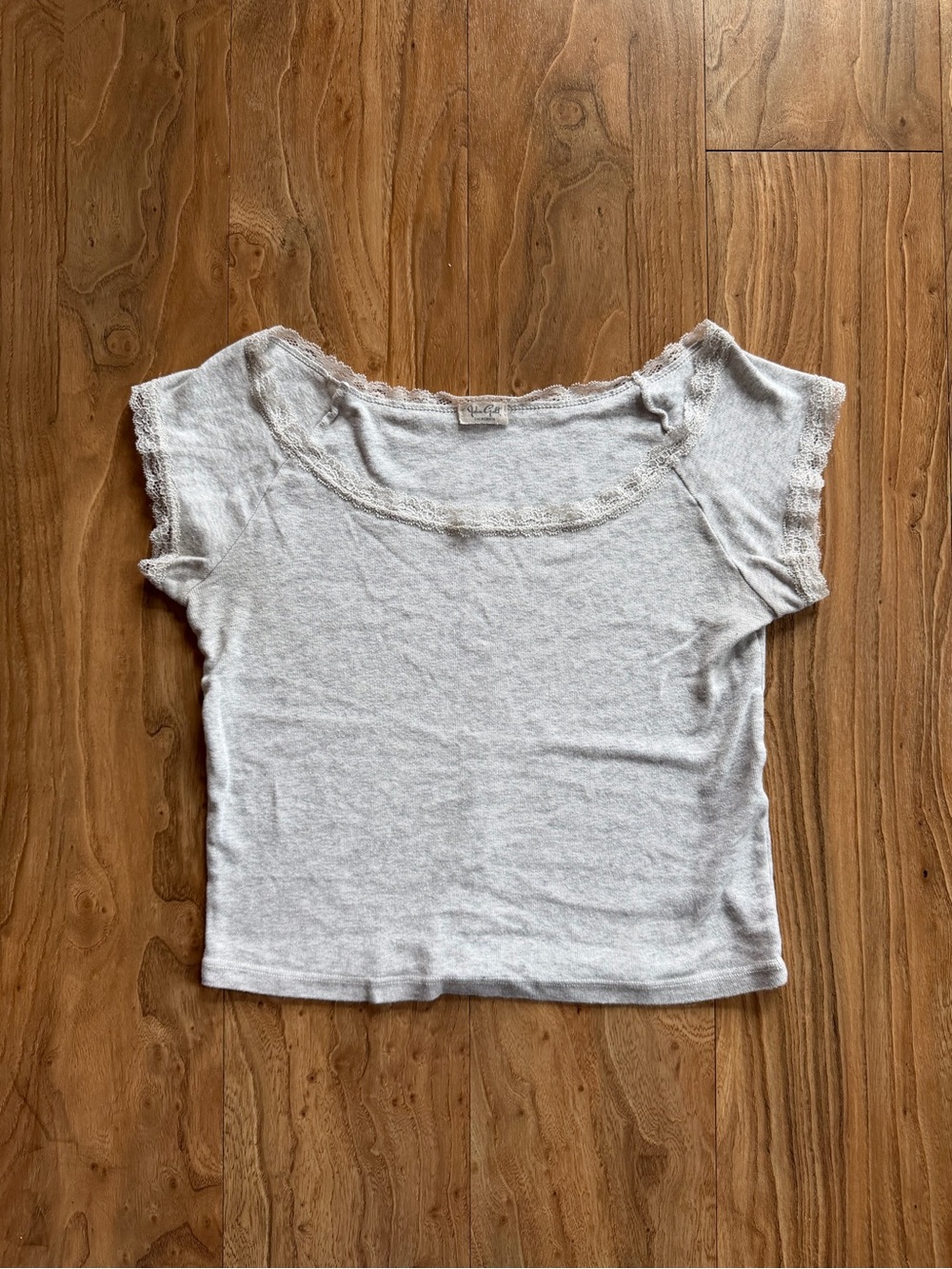 Brandy Melville lace trim top